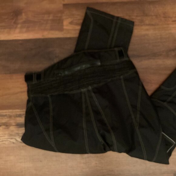 Motorcycle Gear - Picture 5 of 7